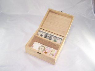 Заготівля-купюрниця з відділом 18х16х9.8 см. 1409 фото
